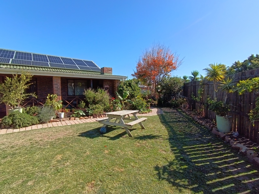 3 Bedroom Property for Sale in Wavecrest Eastern Cape